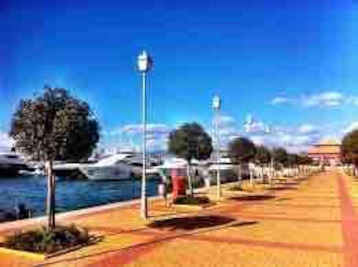 Paleo Faliro Athens Fully Equipped 2 Bedrooms 90 Sqm Big Apartment 200M To Free Beach المظهر الخارجي الصورة